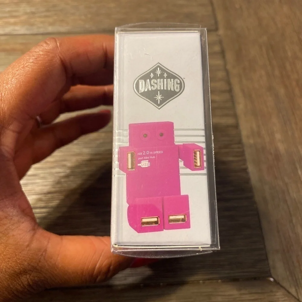 Dashing USB Hub, 4 USBs 2.0 High-speed ports with LED indicator Pink